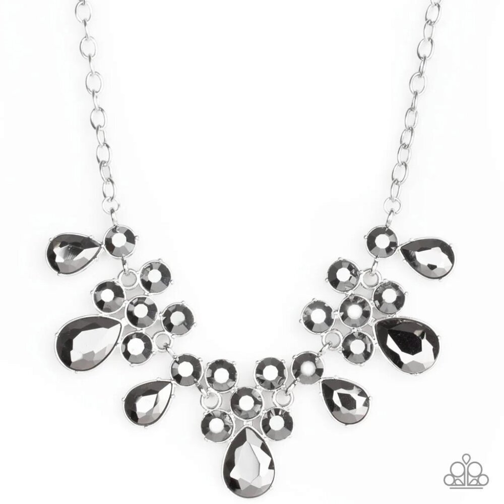 Paparazzi Jewelry Accessories - Debutante Drama - Silver Necklace - Vintage - Picture 5 of 6